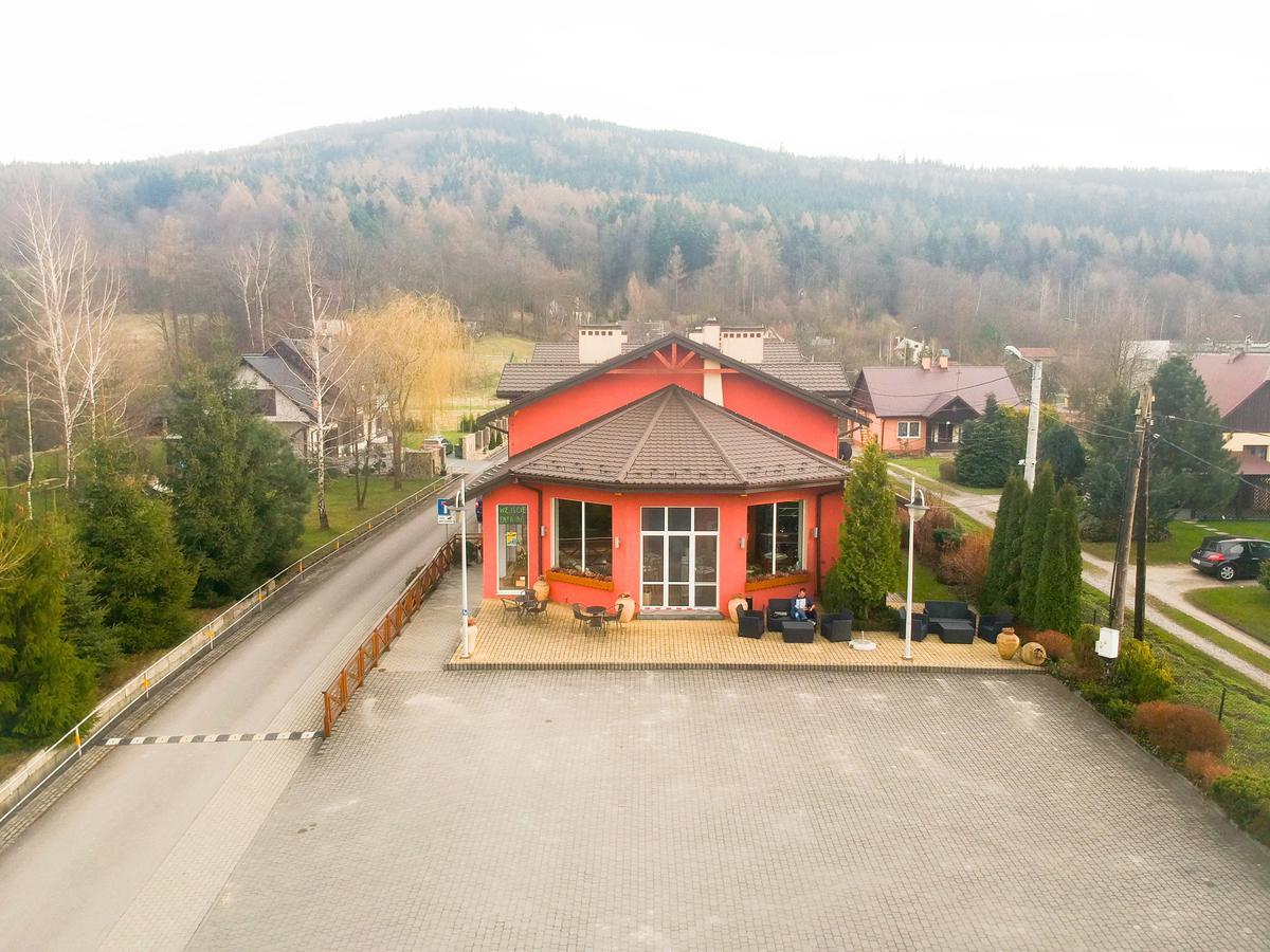 Hotel Krak Myslenice Exterior photo